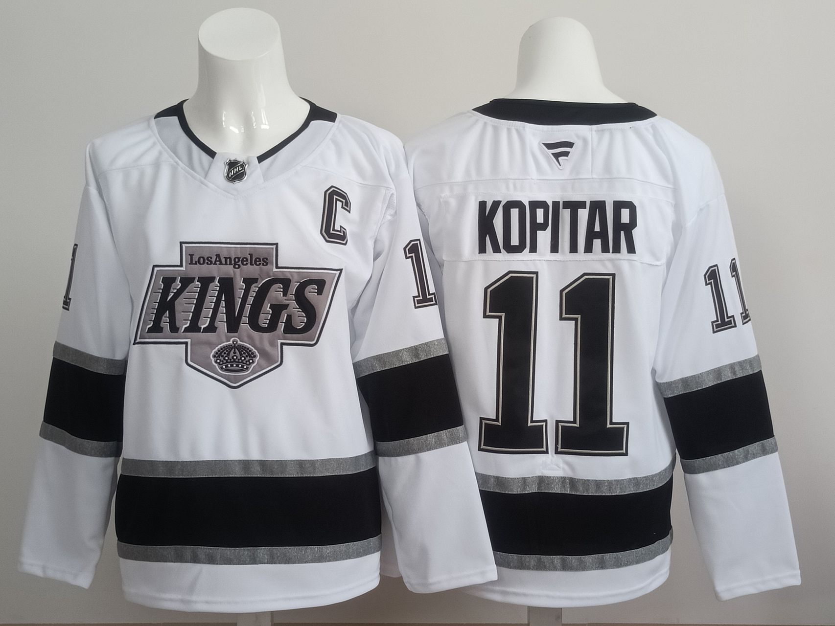 Men 2025 Los Angeles Kings 11 Kopitar White Throwback NHL Jersey style 01